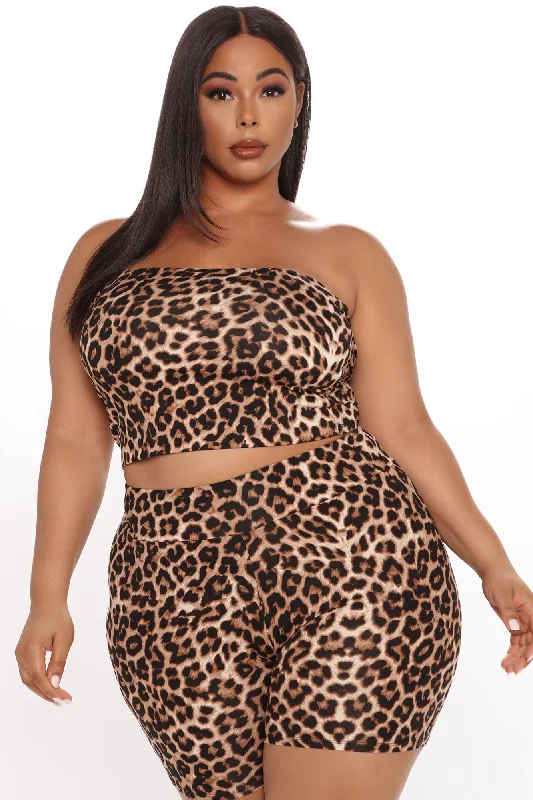 command-attention-biker-short-set-leopard