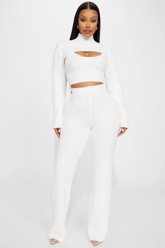 Feeling Cozy 3 Piece Pant Set - White