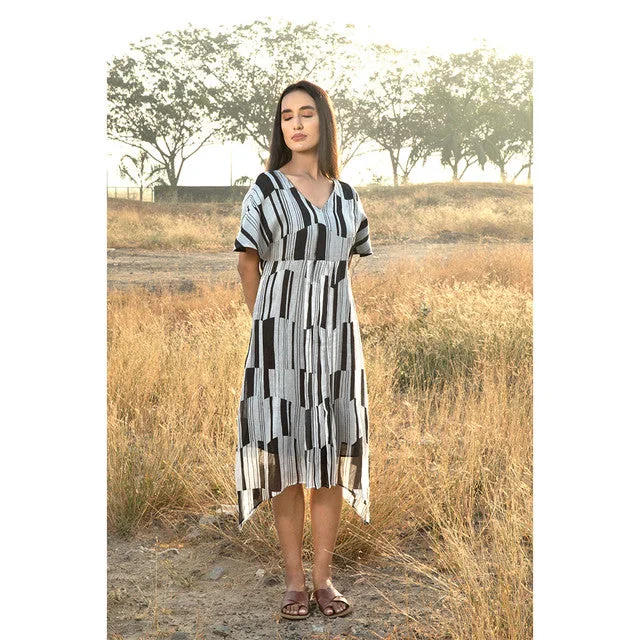 Handcrafted Chanderi Banding Kaftan | Natural & Black