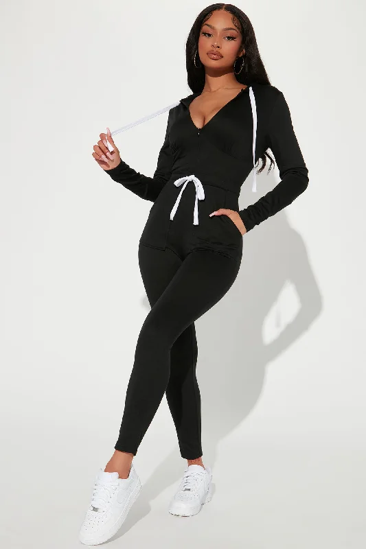 chill-day-long-sleeve-jumpsuit-black