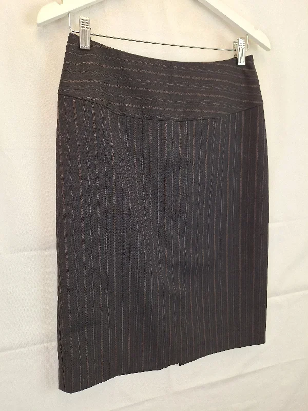 events-essential-pinstriple-office-midi-skirt-size-6-b023-392-bo