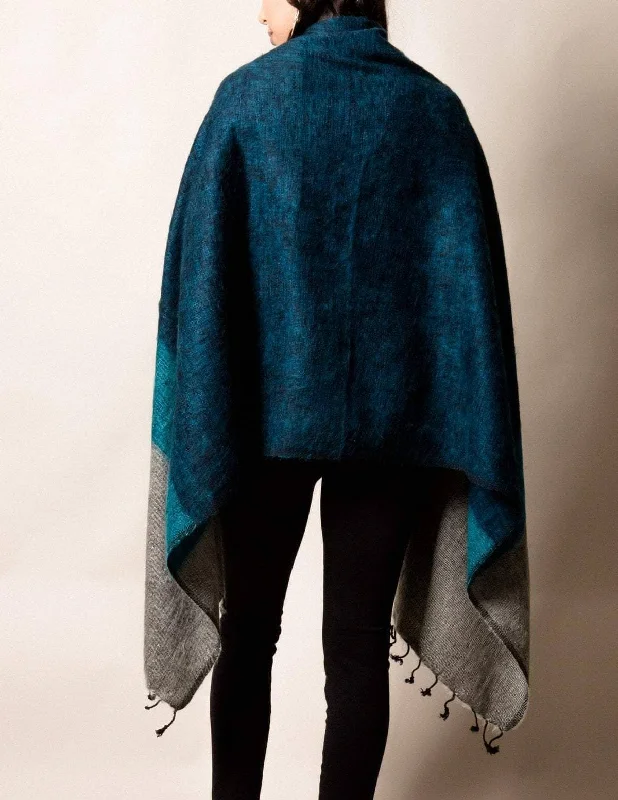 himalayan-yak-wool-wrap-deep-sea