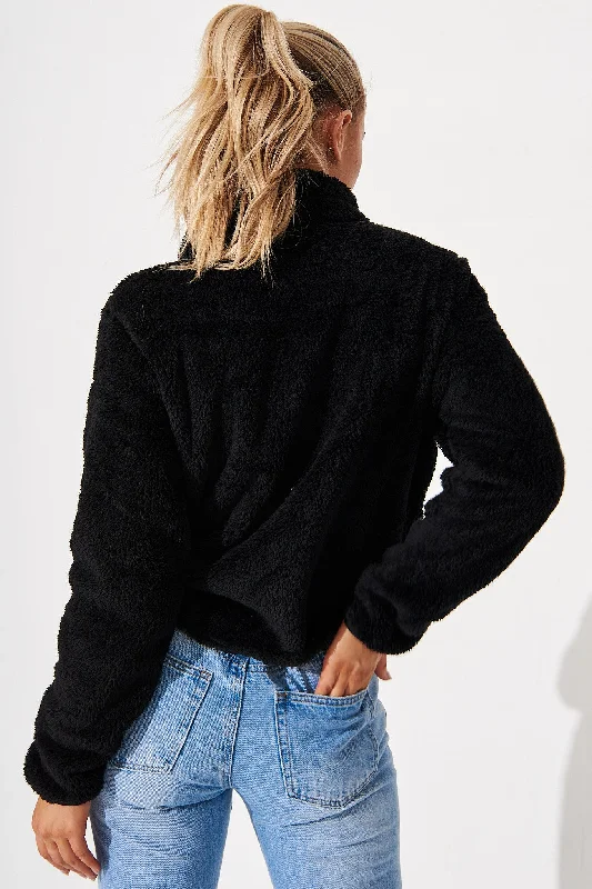 linea-fluffy-jacket-in-black