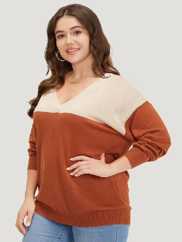 supersoft-essentials-colorblock-two-tone-patchwork-v-neck-pullover