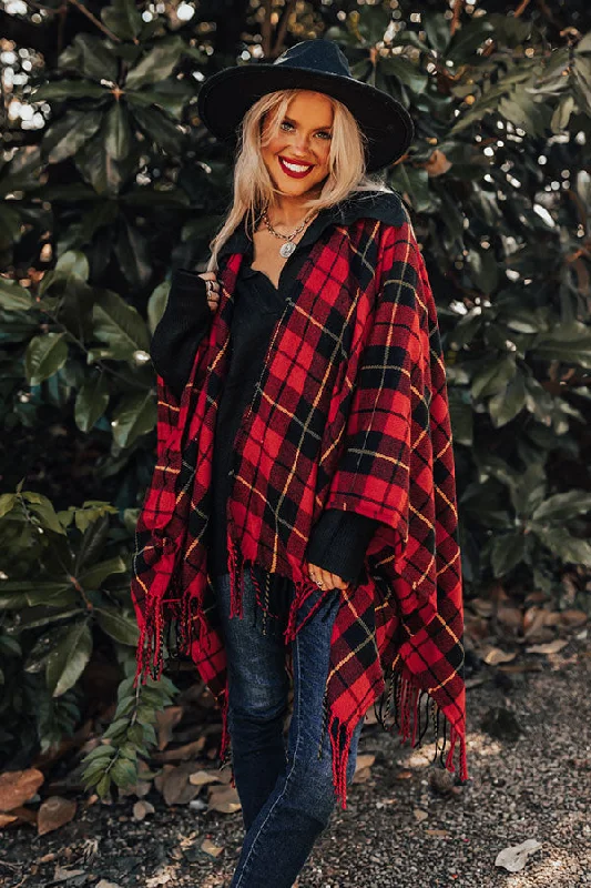 surrounded-by-snuggles-plaid-poncho