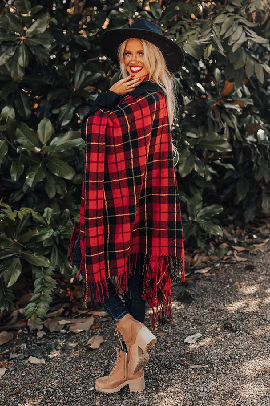 surrounded-by-snuggles-plaid-poncho