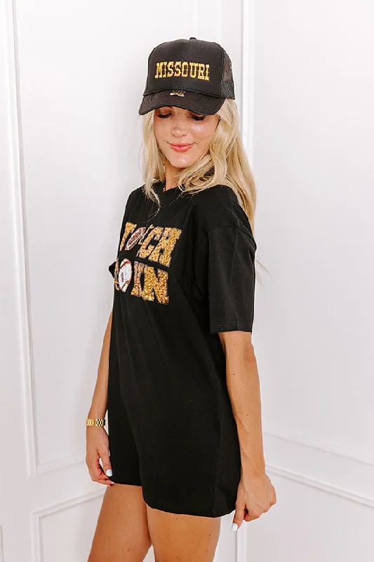 the-final-touch-down-sequin-oversized-tee-in-black